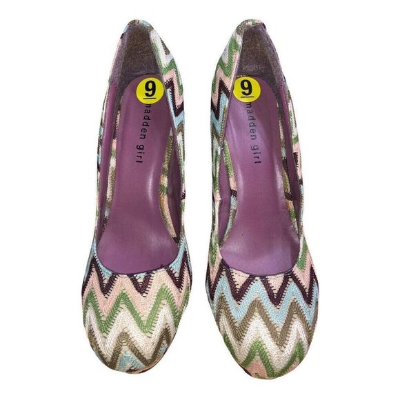 Madden Girl Size 9 Malley Multicolor Chevron Fabric Ultra High Heels - Picture 3 of 6